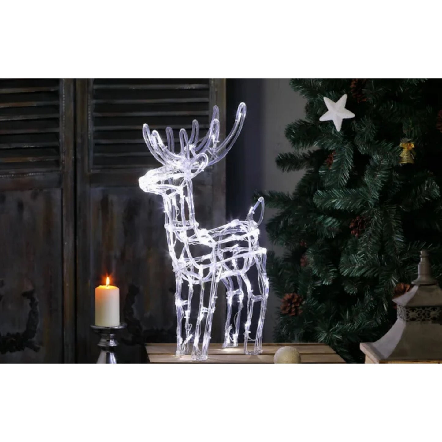 Decoratiune Luminoasa Ren idealStore, Contine 60 Led-uri, Lumina Constanta Alb Rece, Dimensiune 360x600MM, Realizata din Metal, Cablu Alimentare 5M, Grad de Protectie Ridicat IP44