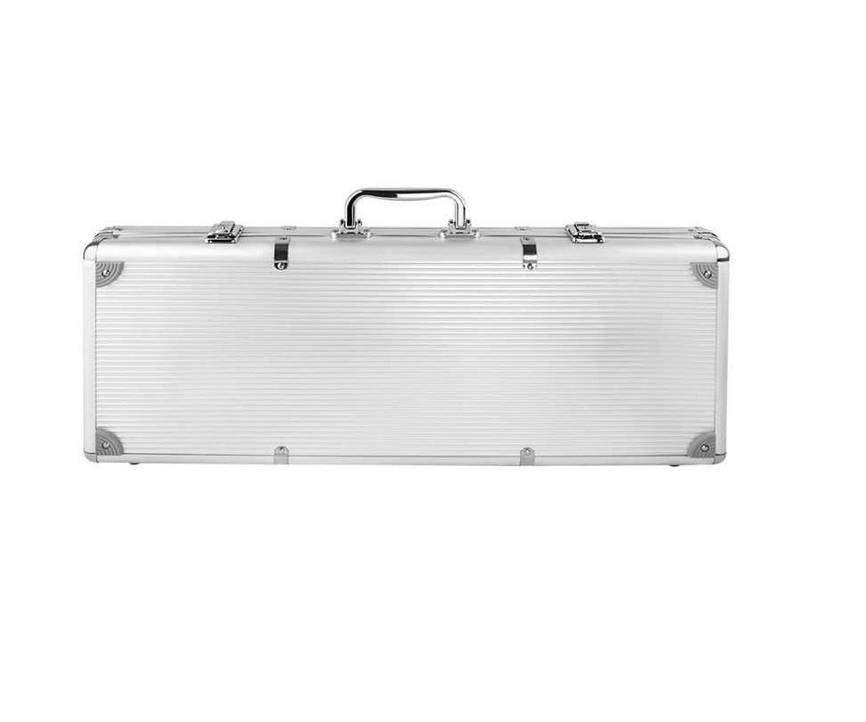 Set de Poker Complex cu 500 de jetoane idealSTORE, Texas Master Lux, Include 2 seturi de carti, 5 zaruri, Echipat cu servieta de aluminiu cu dimensiunile 26.5 x 7 x 22 cm