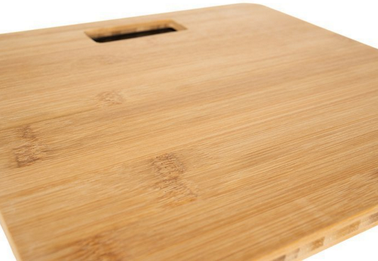 Cantar Digital din lemn idealSTORE, Dimensiuni 28 x 28 x cm, Confectionat din bambus, Ecran LED, Picior antiderapant, Sarcina maxima 180 kg