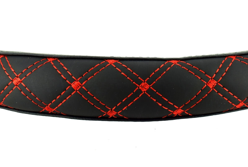 Husa volan IdealSTORE, imitatie piele marime M, Culoare negru-cusatura rosie