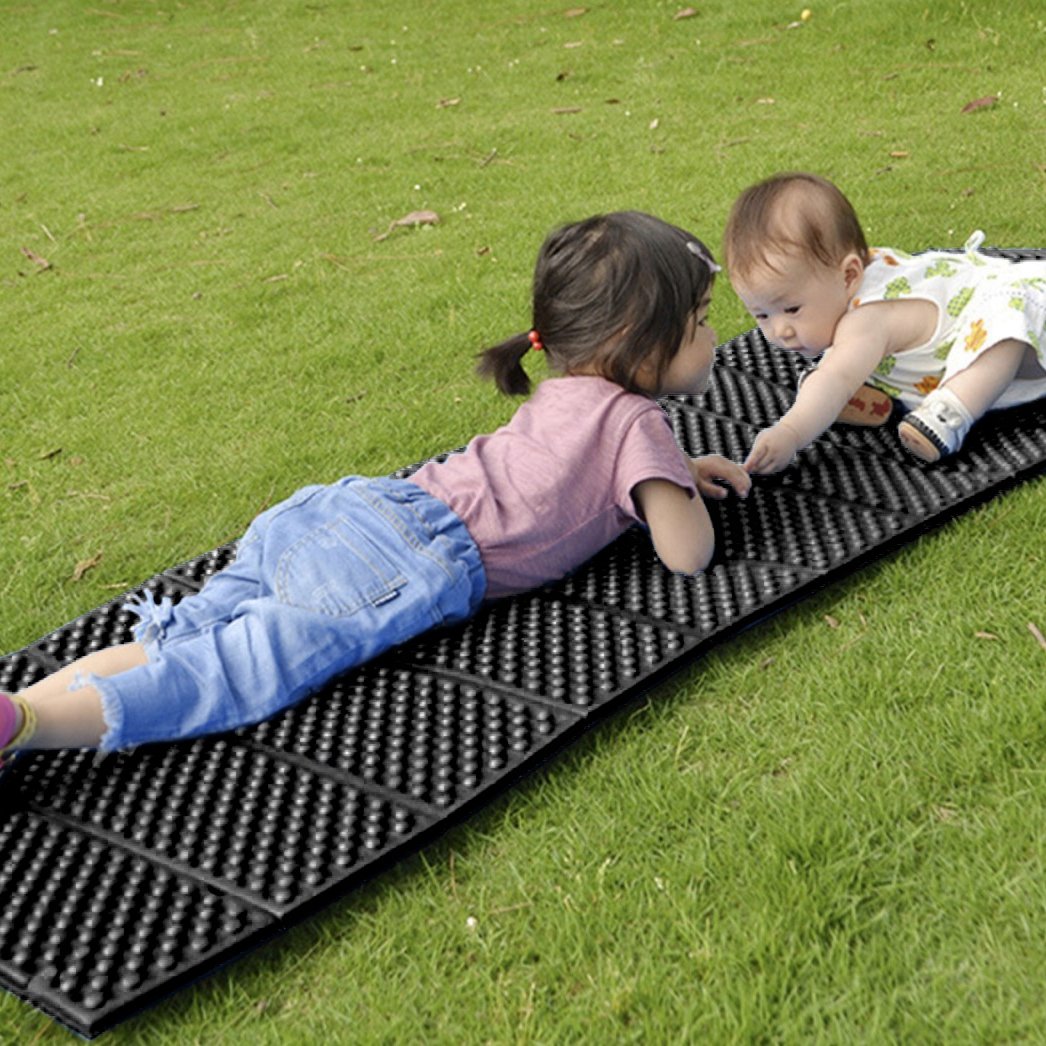 Covor Picnic Pliabil idealSTORE din Spuma XPE, Izolat Termic, Pentru Sol cu Denivelari, Material Rezistent, Pliabil cu Maner, Dimensiune 180 x 60 cm, culoare Negru