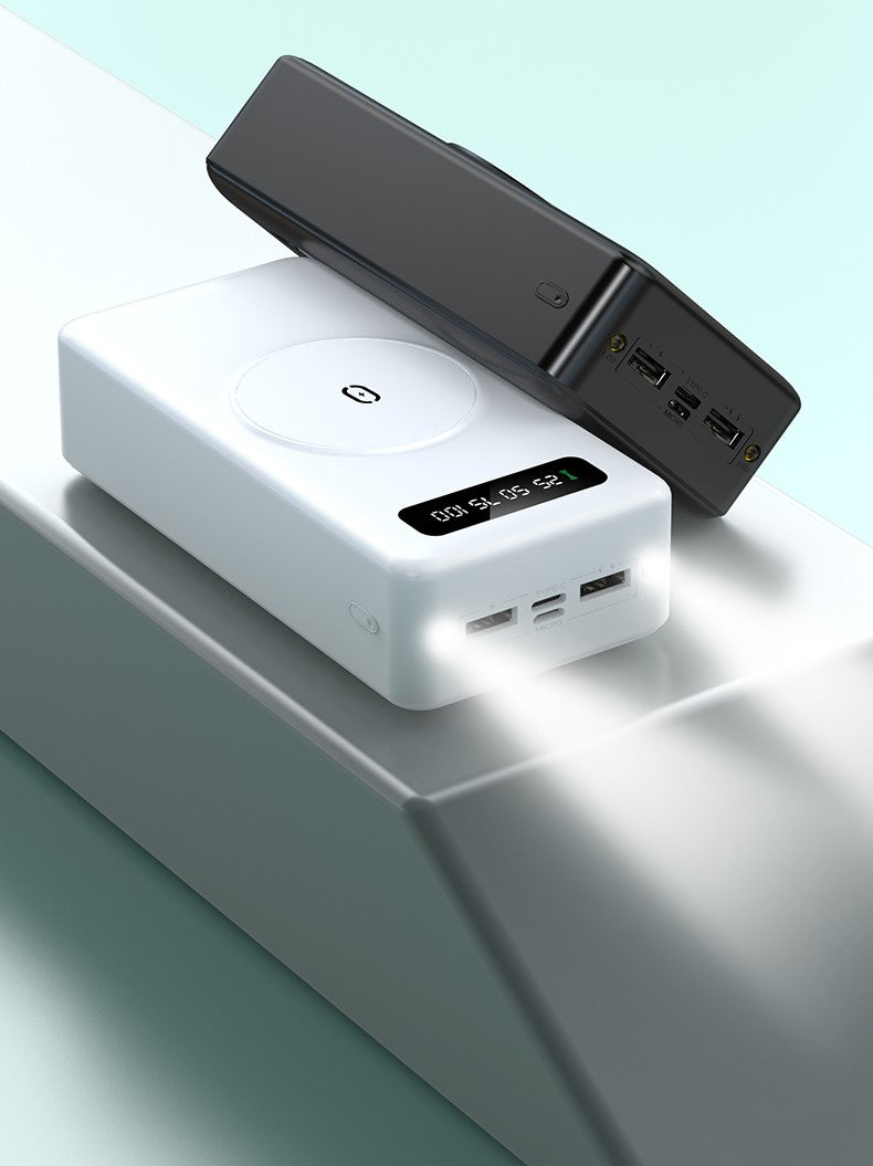 Baterie Externa MaxCharge IdealStore Wireless, Capacitate 30.000 mAh, Display LED procentaj baterie, Detine 4 iesiri, 1 Iesire USB, 1 Iesire type-C, 1 Iesire Micro-USB, 1 Iesire Wireless, Incarcare rapida, Tensiune iesire 5V-2A, Black Edition