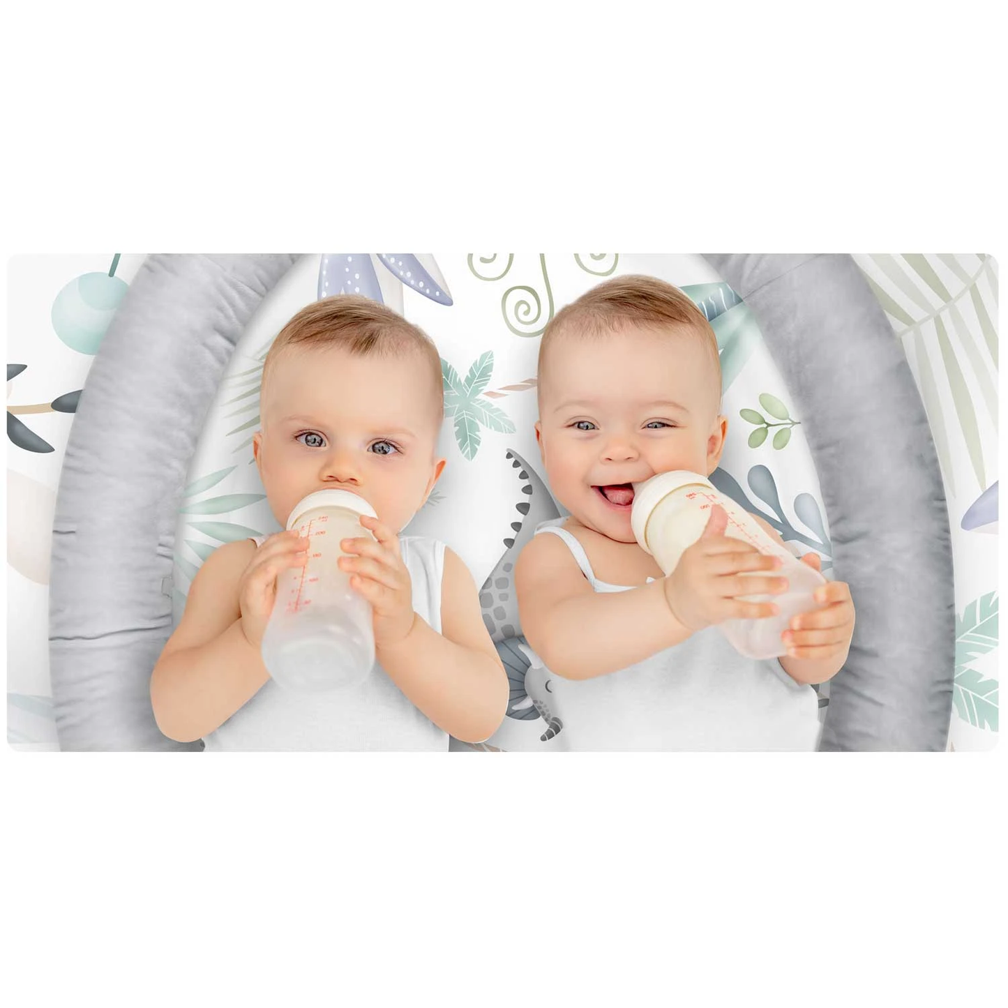 Centru de activitati tip Covoras Educational Dino Kids ideal STORE, Contine 6 accesorii multifunctionale si o pernuta moale pentru statul pe burta, Fabricat din materiale de inalta calitate, Ajuta la dezvoltarea abilitatilor cognitive, Gri