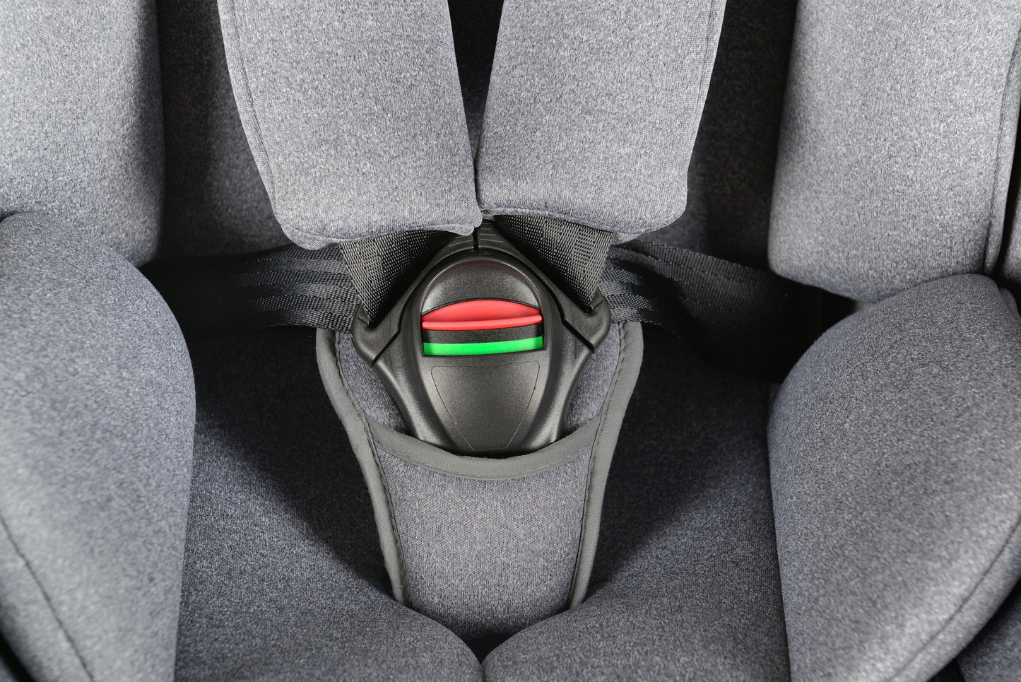 Scaun Auto Profesional Dedicat Pentru Copil, BABY JOLIE MADERA IDL Collection, 3 Grupe De Greutate Intre 0-36 Kg, Tehnologie ISOFIX, Centura TOP TETHER, Rotire 360 Grade cu Reglarea Pozitiei de Somn si a Inaltimii Tetierei, Gri