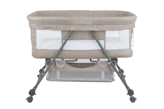 Patut de calatorie pliabil BABY ELIO idealSTORE, Cadru durabil + Tesatura din bumbac respirabila, Saltea reglabila, Include plasa de tantar, cos pentru articole si jucarii, Perfect pentru calatoriile de vara, Sarcina maxima 10 kg, Culoare Bej