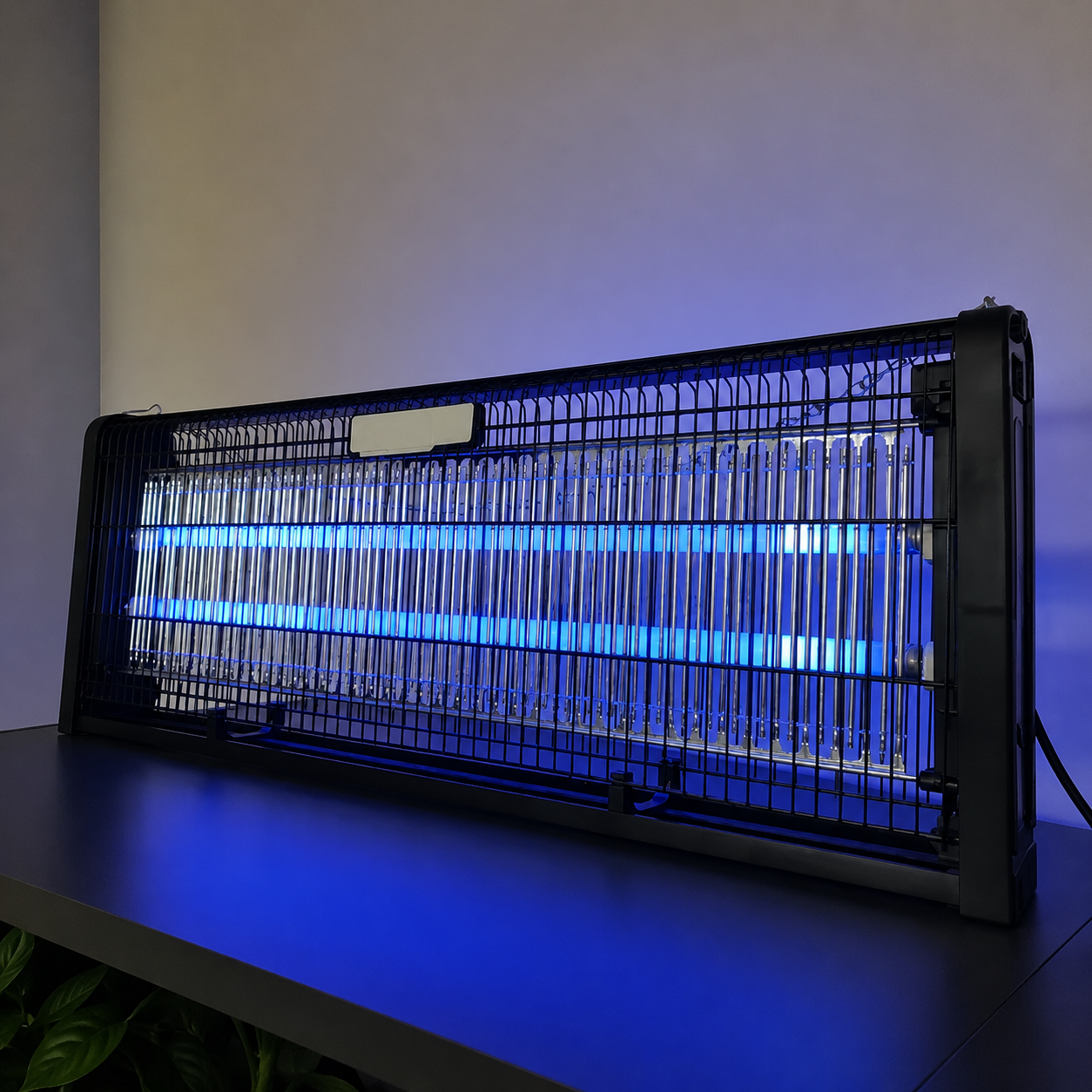Lampa UV Anti Insecte idealSTORE 40W cu Ventilator Silentios si Alimentare USB