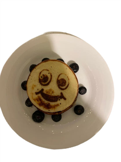 Tigaie antiaderenta pentru mini clatite, mic dejun, Smiley Face- 7 forme, pentru copii, neagra