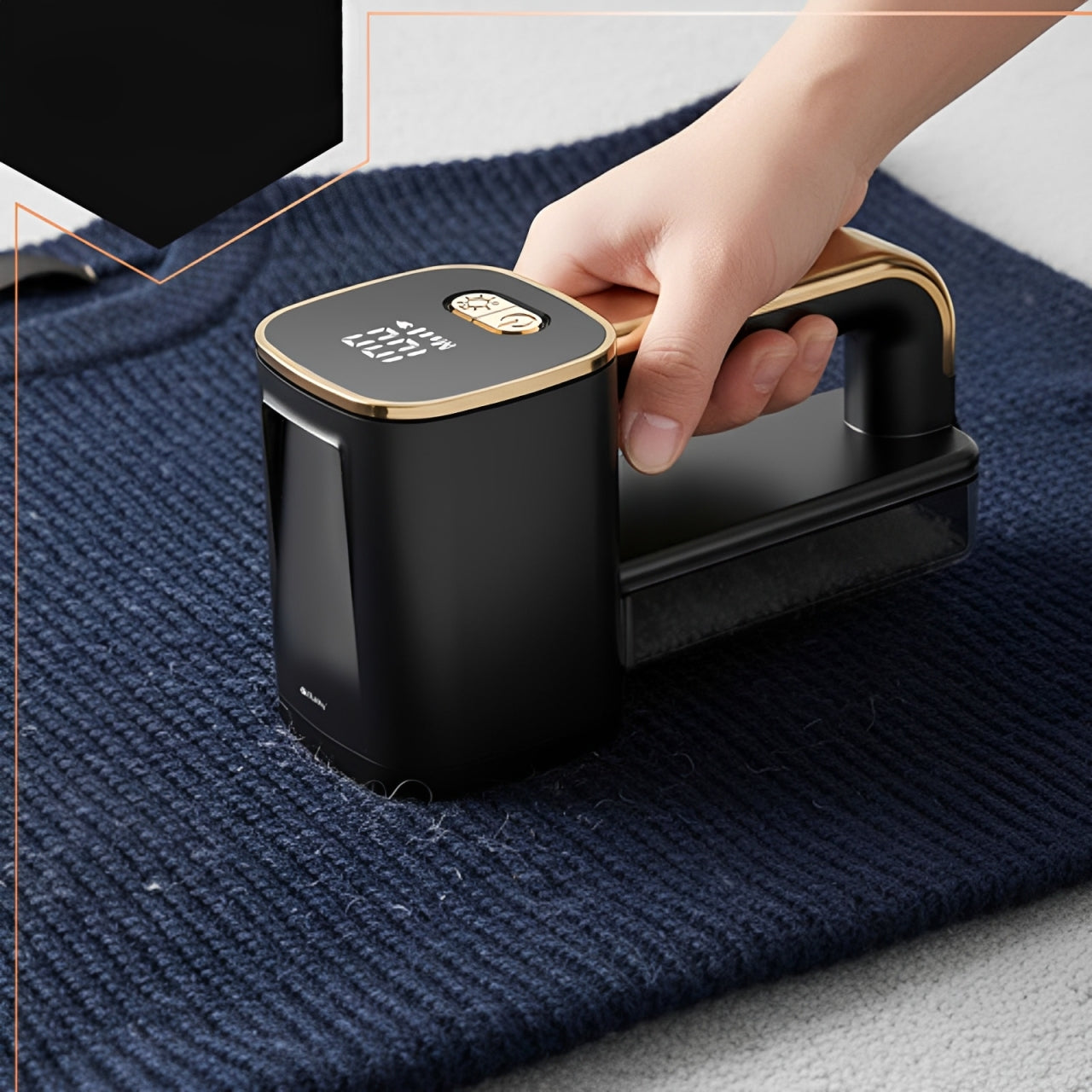 Aparat electric pentru curatarea scamelor haine idealSTORE, reincarcabil USB-C, afisaj digital, 6 lame inox, 3 viteze