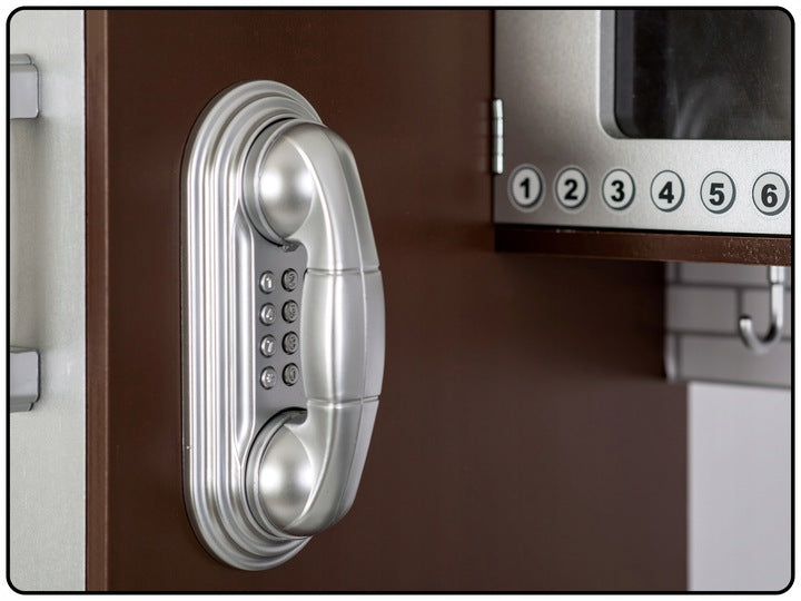 Set bucatarie copii DacEnergy, realizata din lemn si placa mdf, frigider cu tabla de scris, congelator, cuptor cu microune, telefon, aragaz si cuptor, chiuveta, 92 x 82,5 x 30 cm, gri si maro