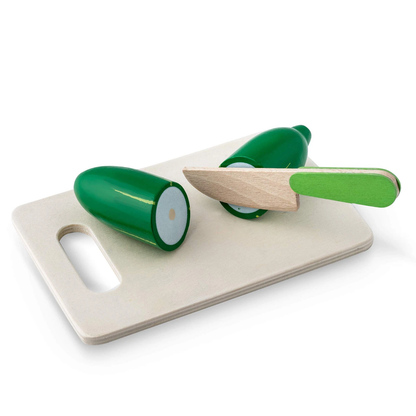 Set fruncte si legume DacEnergy, realizat din lemn, pentru feliat, cu magnet, 14 piese, 3 cutite, un tocator, ladita