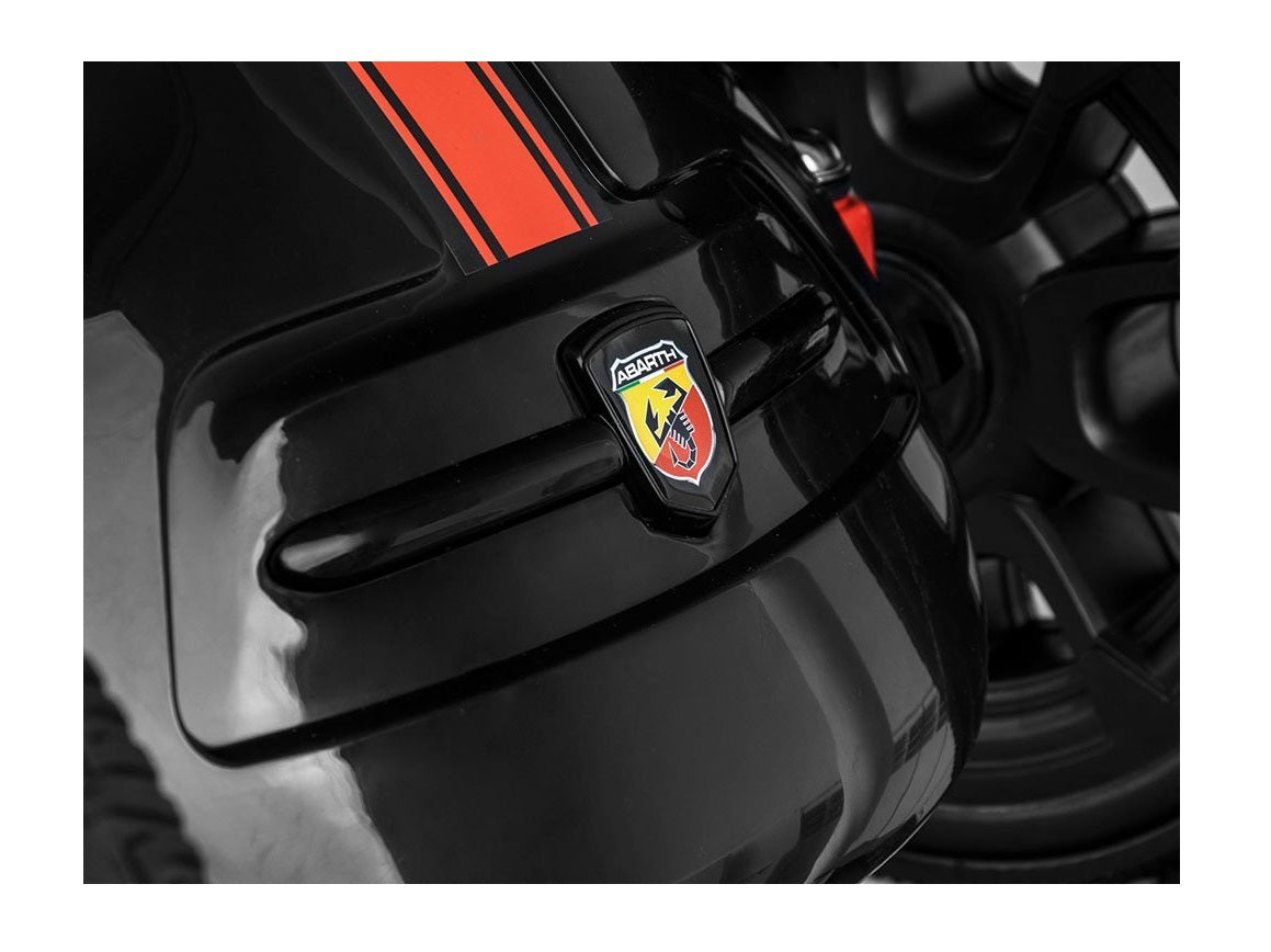 Kart cu pedale idealSTORE GO RACE ABARTH Black Collection, Dimensiuni 113 x 73 x 58 cm, Licentiat, Scaun confortabil, reglabil - 3 pozitii, Asigura confort si siguranta