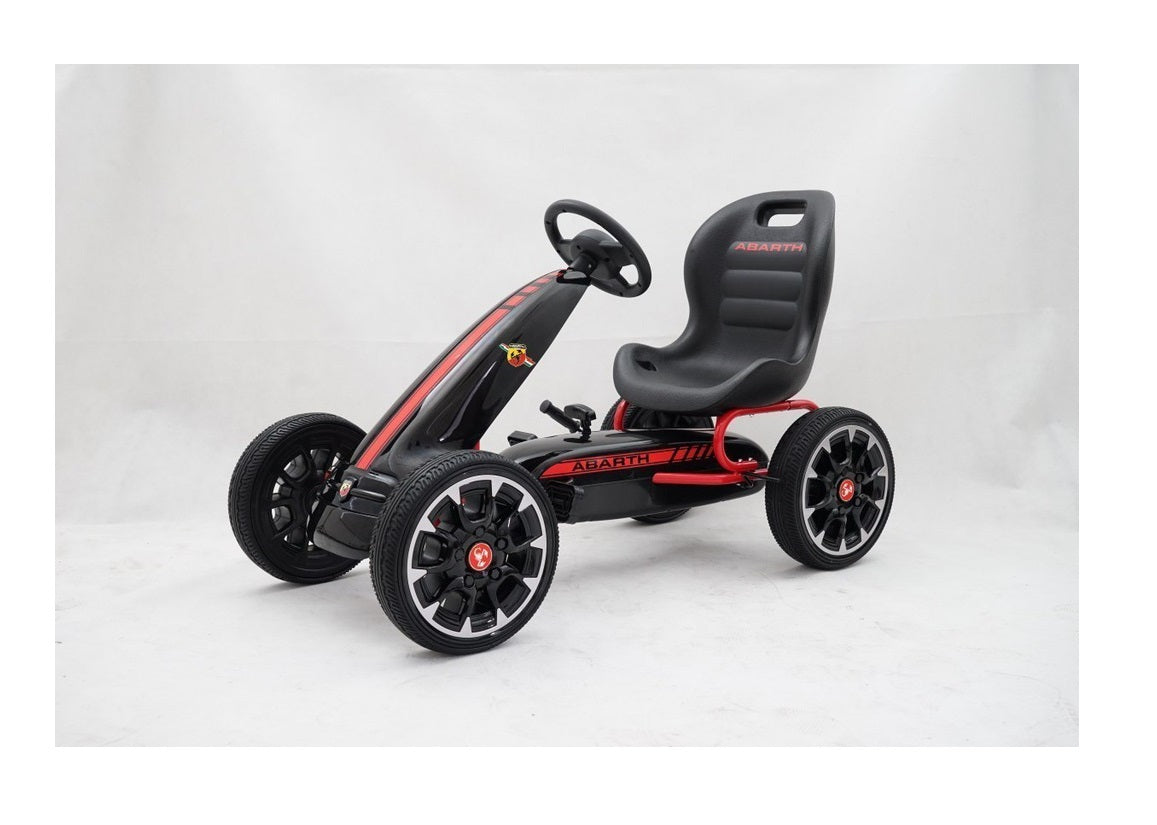 Kart cu pedale idealSTORE GO RACE ABARTH Black Collection, Dimensiuni 113 x 73 x 58 cm, Licentiat, Scaun confortabil, reglabil - 3 pozitii, Asigura confort si siguranta