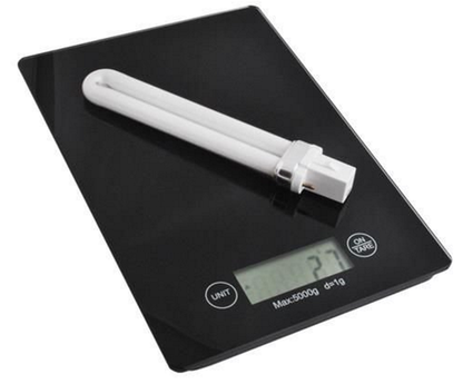 Cantar Electronic de Bucatarie idealSTORE, Dimensiuni 23 x 2 x 16 cm, Afisaj LCD mare, Oprire Automata, Piciaore din Cauciuc, Asigura stabilitate si nu se zgarie, Suprafata de sticla 4 mm, Rezistent la deteriorare si usor de curatat