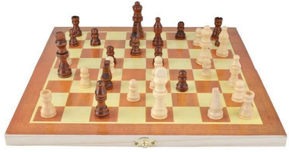 Tabla de Sah din Lemn Natural idealSTORE, Dimensiuni 28 x 28 cm, Elegant, Rezistent, Ajuta la Dezvoltarea Imbunatatitii Memoriei, Capacitatea Gandirii Logice