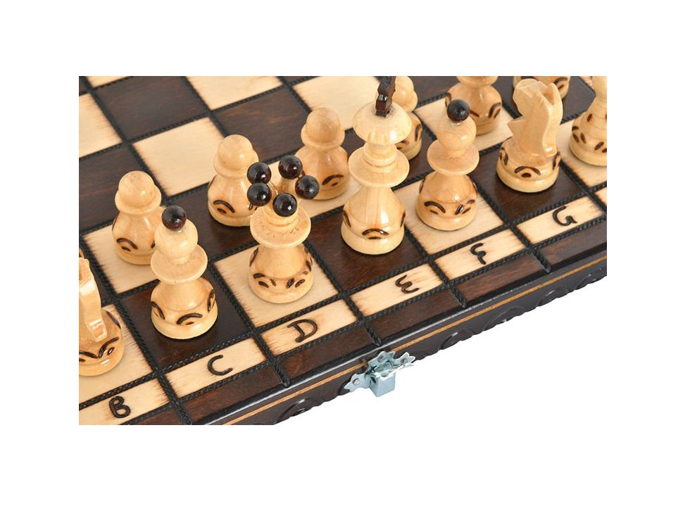 Tabla de Sah din lemn natural idealSTORE, Dimensiuni 34.5 x 34.5 x 4.5 cm, Antreneaza capacitatea gandirii logice, Sporeste divertismentul intelectual