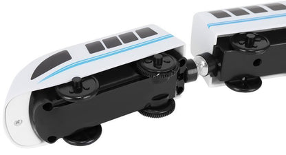 Tren Electric din Lemn Woody Train idealStore, 88 Elemente, Pista, Tren de Marfa si Pasageri, Masinuta, Copaci, Indicatoare Rutiere, Caine Politist, Figurine Persoane, Macara, Elemente Conectate prin Magneti