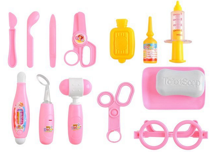 Set acceosrii Medicale de jucarie Family Doctor idealSTORE, Dimensiuni 20 x 15 x 15 cm, Echipat cu Accesorii medicale, Papusa, Valiza Medicala, Stimuleaza imaginatia celor mici, Perfect pentu copiii pasionati de medicina