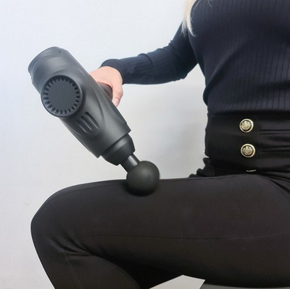 Aparat de Masaj tip Pistol Relax Feet idealSTORE, Ecran Tactil, Autonomie 6 Ore, 10 Capete Inlocuibile Pana la 30 de Niveluri de Intensitate a Masajului, Design Ergonomic, Ajuta la Relaxarea Muschilor, Include Geanta pentru Transport
