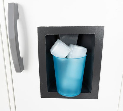 Bucatarie de lemn idealSTORE Chef's Delight, Echipata cu chiuveta, Plita cu inductie si aparat de gheata, Confectionata din lemn de inalta calitate, Dotata cu o lampa functionala si cu o multitudine de ustensile si accesorii