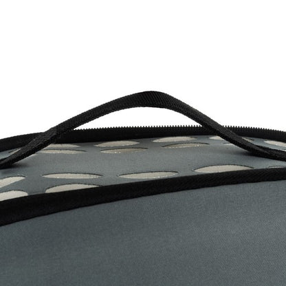 Geanta Transport Animale Viktoria Luxury idealSTORE, Dimensiuni 43 x 32 x 27, Include maner si curea de umar, Material spuma EVA, Ventilat, Sarcina maxima 6 Kg