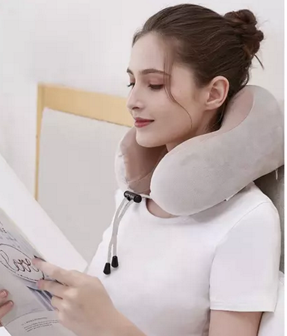 Perna Electrica idealSTORE VibroMasaj pentru zona Cervicala, Realizata din Spuma cu Memorie, 3 Functii, Reglarea Intensitatii Puterii Masajului, Selectarea directiei de masaj si incalzire, Include o husa detasabile