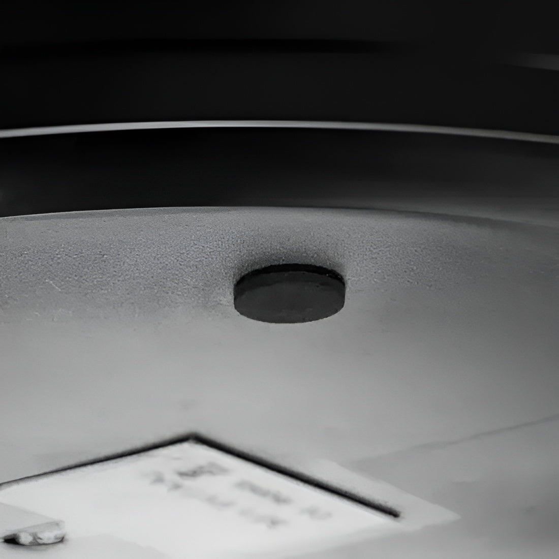 Dispenser Automat Pentru Hrana Animalelor IdealStore, Display LED, Timer, Semnal Sonor, 6 Compartimente, Capacitate 150 ml, Dimensiune 30x30x6cm, Culoare Negru