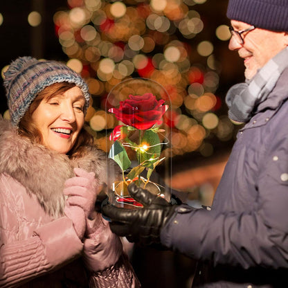 Trandafir Rosu Criogenat idealSTORE in Cupola de Sticla, Dimensiuni 22 x 11 cm, Iluminat LED, Include 100 de petale de trandafir, Cutie de Cadou, Funda, Pe blat Negru, Ideal pentru Evenimente Speciale