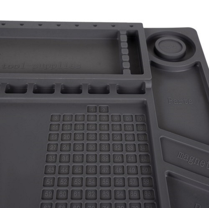 Covoras Multifunctional idealSTORE Anti-Static din Silicon, Dimensiuni 45 x 30 cm, Include 4 Buzunare Magnetice, Linii de Marcare si Masurare, Ideal pentru Reparatii Electronice, Service GSM, Rezistent la Temperaturi Ridicate