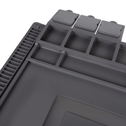 Covoras Multifunctional idealSTORE Anti-Static din Silicon, Dimensiuni 45 x 30 cm, Include 4 Buzunare Magnetice, Linii de Marcare si Masurare, Ideal pentru Reparatii Electronice, Service GSM, Rezistent la Temperaturi Ridicate