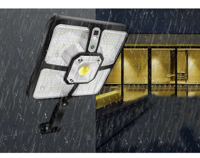 Lampa Solara cu Telecomanda idealSTORE, Dimensiuni 36, 5 x 23 x 4, 5 cm, Compusa din 4 segmente de 55 de diode SMD, Senzor de Miscare 5m, WATERPROOF, 4 Moduri de Operare, Material ABS + plastic, Unghi de iluminare 120, Putere 8W