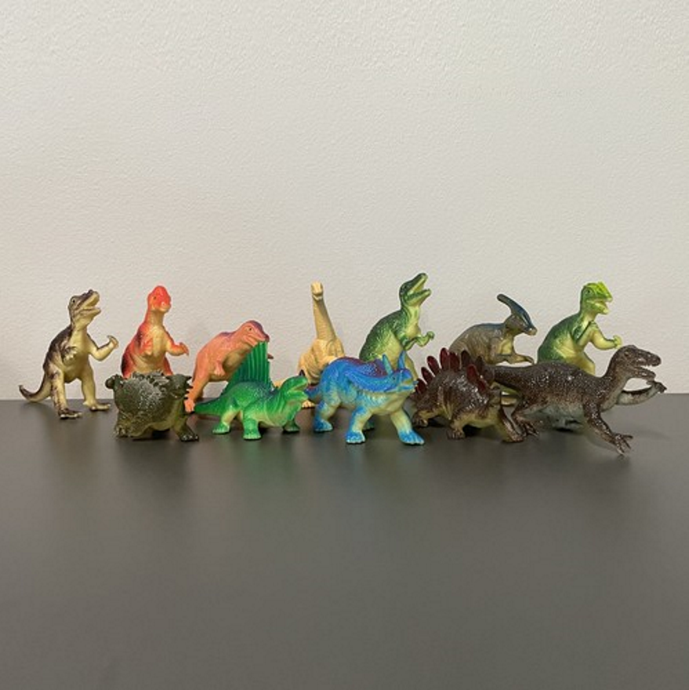 Set 12 Dinozauri de Jucarie idealSTORE, Dimensiuni 8, 5-12, 5 cm, Jucarii Interactive pentru copii mici, Stimuleaza imaginatia copiilor, Calatorie in Timp