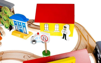 Pista Multifunctionala din Lemn Natural Exclusiv pentru Copii, Cu 89 de Elemente Incluse, Autobuz, Trenulet si Masinuta, 95cm x 67 cm