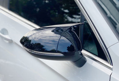 Set 2 Capace Oglinzi tip BATMAN idealSTORE pentru Volkswagen Passat 2015-> B8-B8 FL, culoare Piano Black - Negru Lucios, Montaj Usor, Rezistent UV, Material Premium