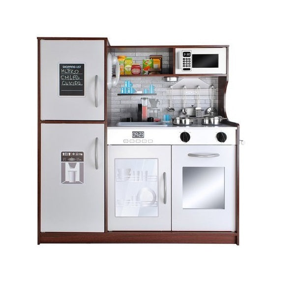 Bucatarie de lemn Kitchen Master, Echipata cu frigider, Telefon, Cuptor cu microunde, Chiuveta, Masina de spalat, Confectionata din lemn de inalta calitate, Dotata cu o lampa functionala si cu o multitudine de ustensile