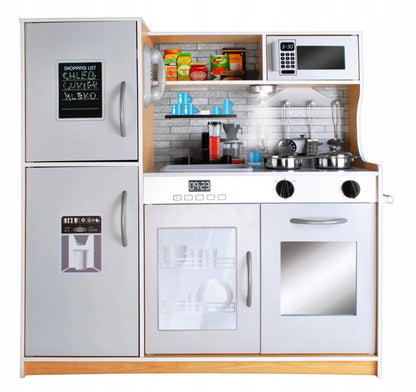 Bucatarie de lemn Five Star Chef, Echipata cu frigider, Telefon, Cuptor cu microunde, Chiuveta, Masina de spalat, Confectionata din lemn de inalta calitate, Dotata cu o lampa functionala si cu o multitudine de ustensile