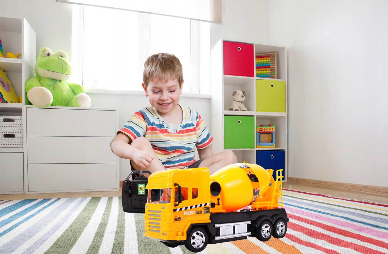 Betoniera interactiva cu telecomanda idealSTORE, Dimensiuni 25 x 7 x 13 cm, Control la distanta 4 canale, Viraj stanga/dreapta, Mers inainte/inapoi, Ideala pentru pasionatii de utilaje