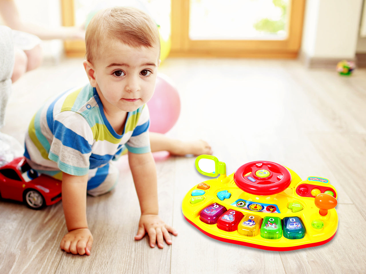 Volan interactiv idealSTORE, Dimensiuni 31.0 x 18.0 x 8.0 cm, Accesorizat cu Diverse Functii, Echipat cu butoane specifice unei masini, Culori vi care atrag atentia