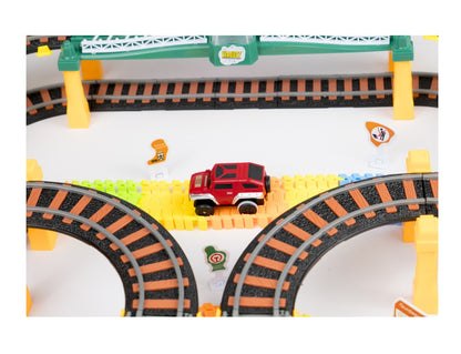 Circuit complex idealSTORE Twiming Train, Echipat cu cale ferata pe doua nivele, sosea auto, locomotiva cu vagoane, masina si multe alte accesorii, Dezvolta abilitati manuale si de coordonare