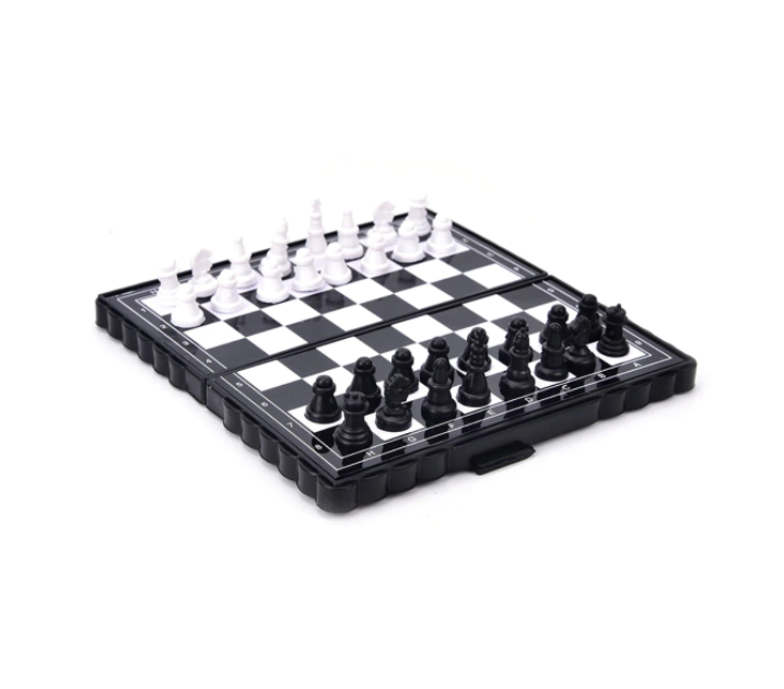 Mini Tabla de Sah Magnetic World Game idealSTORE, Dimensiuni 19.5x19x2 cm, Antreneaza Memoria, Capacitatea Gandirii Abstracte si Logice, Dezvolta Imaginatia, Culoare Alb-Negru
