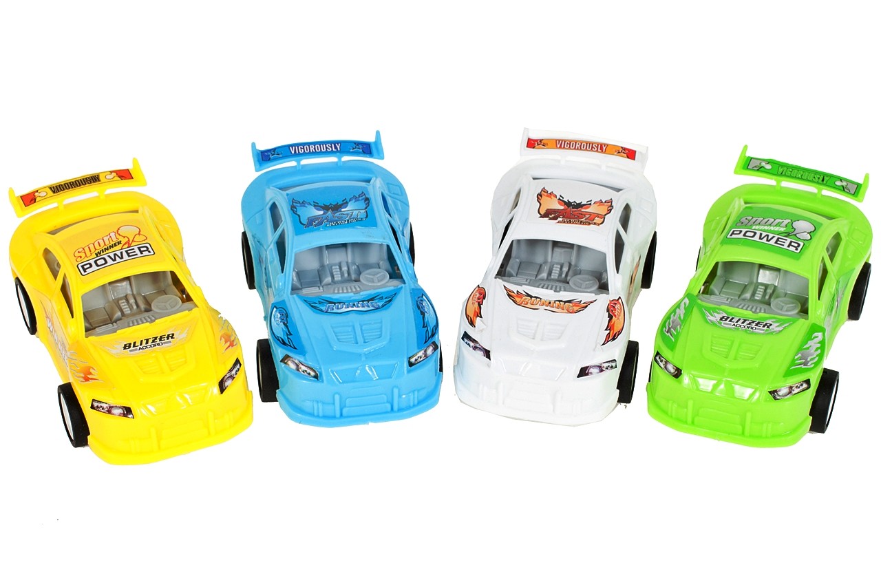 Camion Interactiv cu Remorca si 4 Masini IDL, Fulger M, Scara 1:16, Dimensiuni 37.0 x 16.0 x 9.0 cm, Dotat cu rampa ce ofera posibilitatea manevrarii masinutelor si descoperirea distractiei