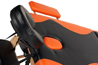 Masa de masaj pliabila idealSTORE, 2 segmente, Inaltime reglabila 62-84 cm, Piele ecologica moale, 2 cotiere laterale, Structura din lemn, Sarcina 250 KG, Rezistenta la uleiuri si apa, Include geanta de transport cadou, Negru Portocaliu