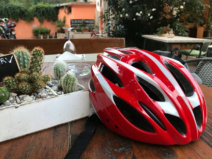 Casca Ciclism IDL, SPORTING FAST RIDER, TEHNOLOGIA Double-shell ce asigura Durabilitate si Siguranta, Echipata cu 26 de ORIFICII de ventilatie pentru o respiratie corecta a scalpului, Pariati pe confort si bucurati-va de plimbari indraznete, Rosu-Negru