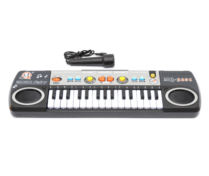 Orga muzicala idealSTORE SWEET TUNES cu microfon inclus, Dimensiuni 38 x 30 x 10 cm, Mod de invatare pentru cei mici, Control al volumului si al tempoului, 31 de clape, 8 ritmuri