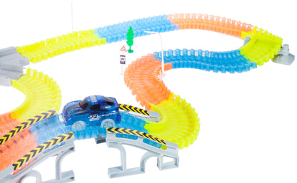 Pista luminoasa cu 2 masinute MalPlay, 360 piese