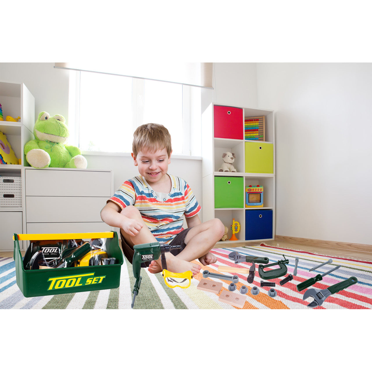 Trusa de bricolaj interactiva The Little Workshop, Accesorizata cu unelte si scule simbolice, Dezvolta creativitatea, Material din plastic, Verde-Negru