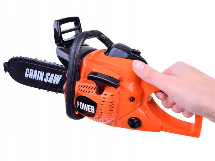 Set taietor de lemne cu drujba idealSTORE FOREST RANGER, Dimensiuni 40 x 15 x 10, Include o casca de protectie, manusi si ochelari de protectie, Ideal pentru micul ajutor