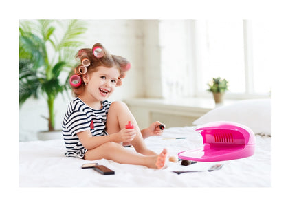 Set complet ingrijire unghii cu lampa idealSTORE Fashion Manicure, Dimensiuni 8 x 15 x 10 cm, Include accesorii specifice pentru o manichiura cool