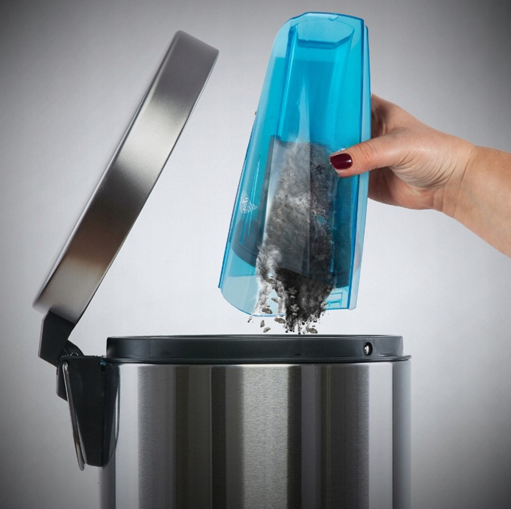 Aspirator Multifunctional Portabil Turbo Cleaning idealSTORE, Putere 80W, Capacitate recipient Praf 0.5L, Include Perie rotunda, Adaptor, Lampa de control, Varf din cauciuc pentru lichide, Usor de Utilizat