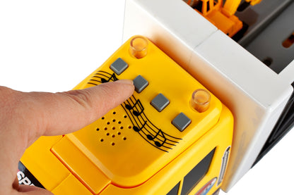 Camion cu Vehicule de constuctii Speed Top Racing idealSTORE, Dimensiuni 43 x 12 x 17 cm Echipat cu roti durabile din cauciuc, Efecte sonore, Lumini, Rampa, Accesorizat cu 6 vehicule, Fabricat din plastic durabil