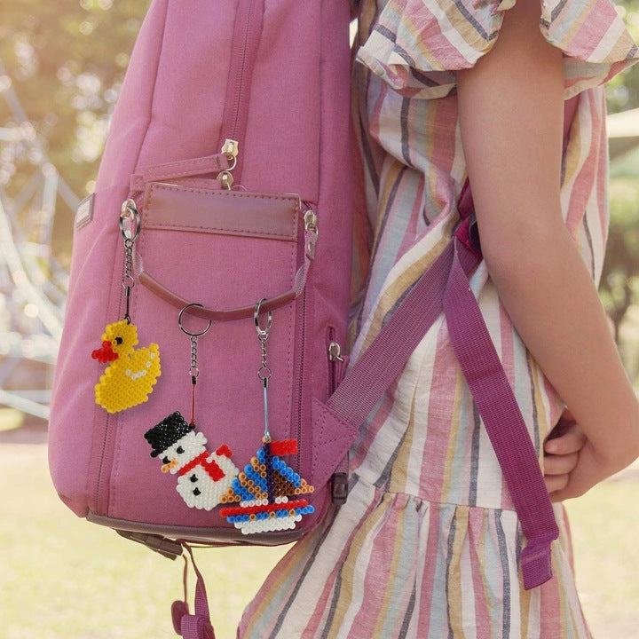 Set 5000 Margele de calcat Iron Beads idealSTORE, Include Sabloane, 10 suporturi de calcat, Hartii de Calcat, Penseta, Culori Vii, Posibilitatea de a construi diferite modele, Dezvolta Concentrarea copilului